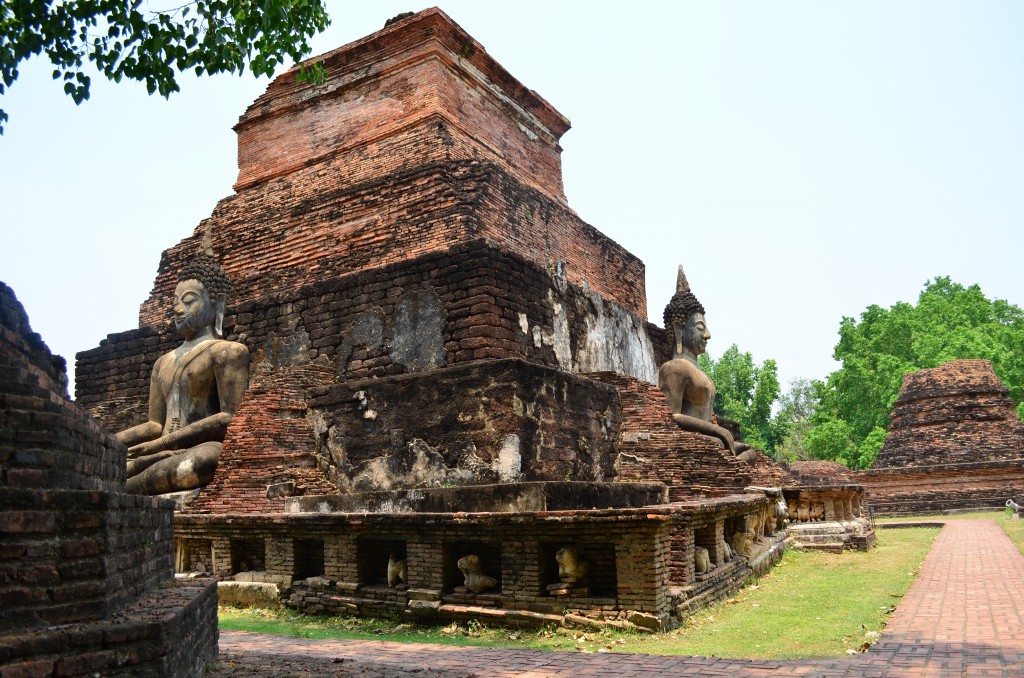 ... und gleichzeitig dem ehemaligen königlichen Palast von Sukhothai.